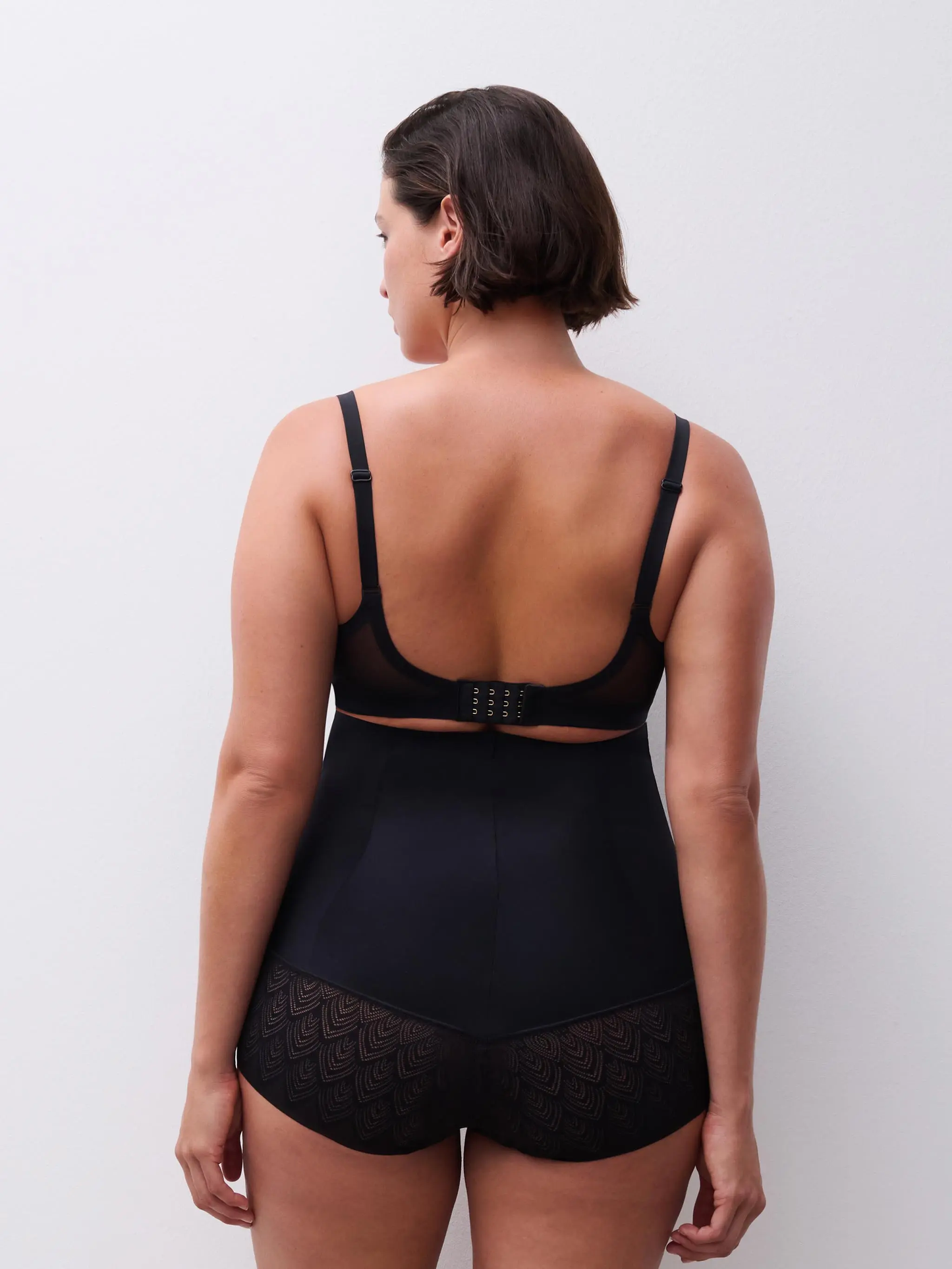 Culotte gainante taille très haute