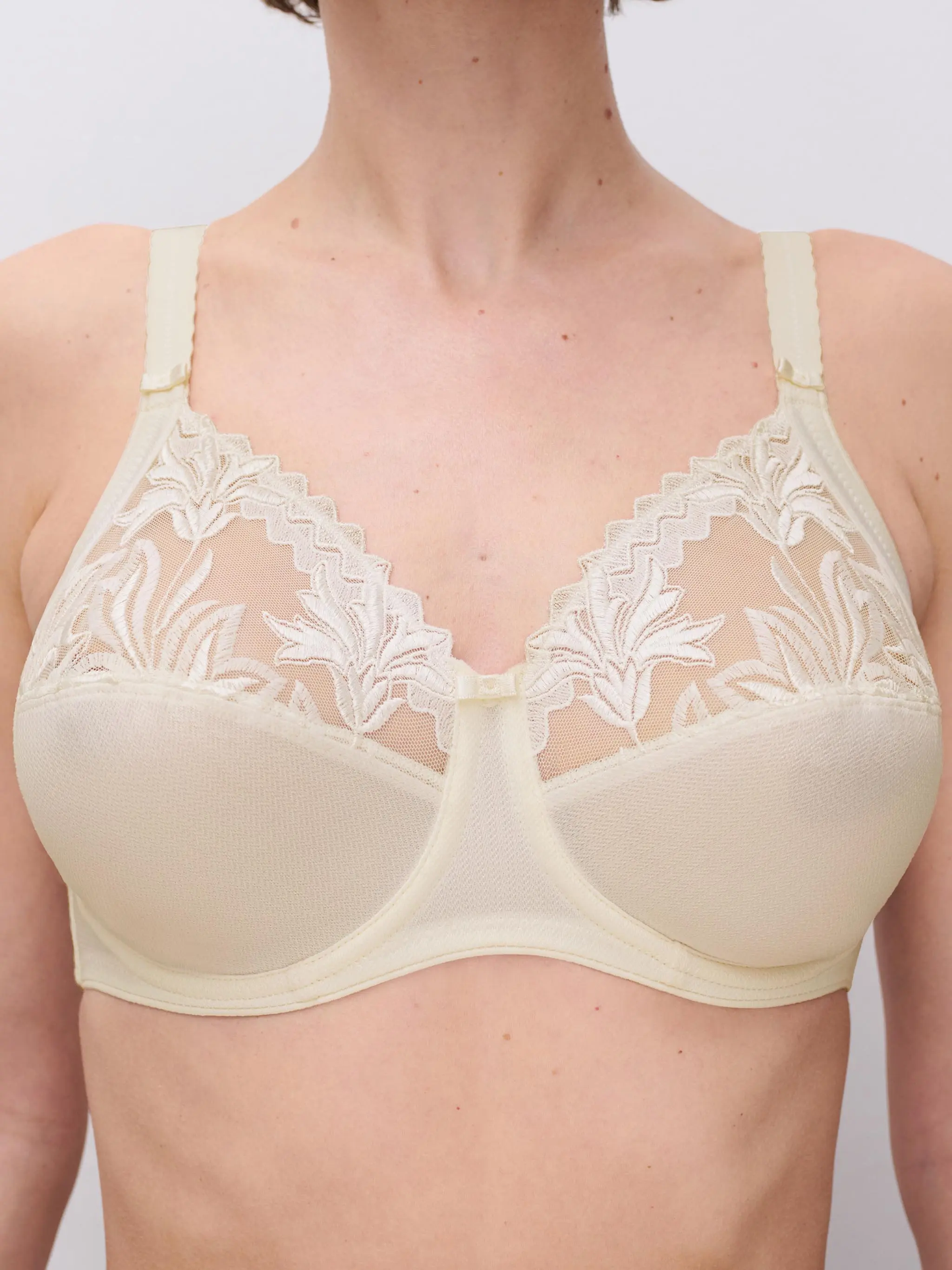 Soutien gorge Emboîtant Amazone